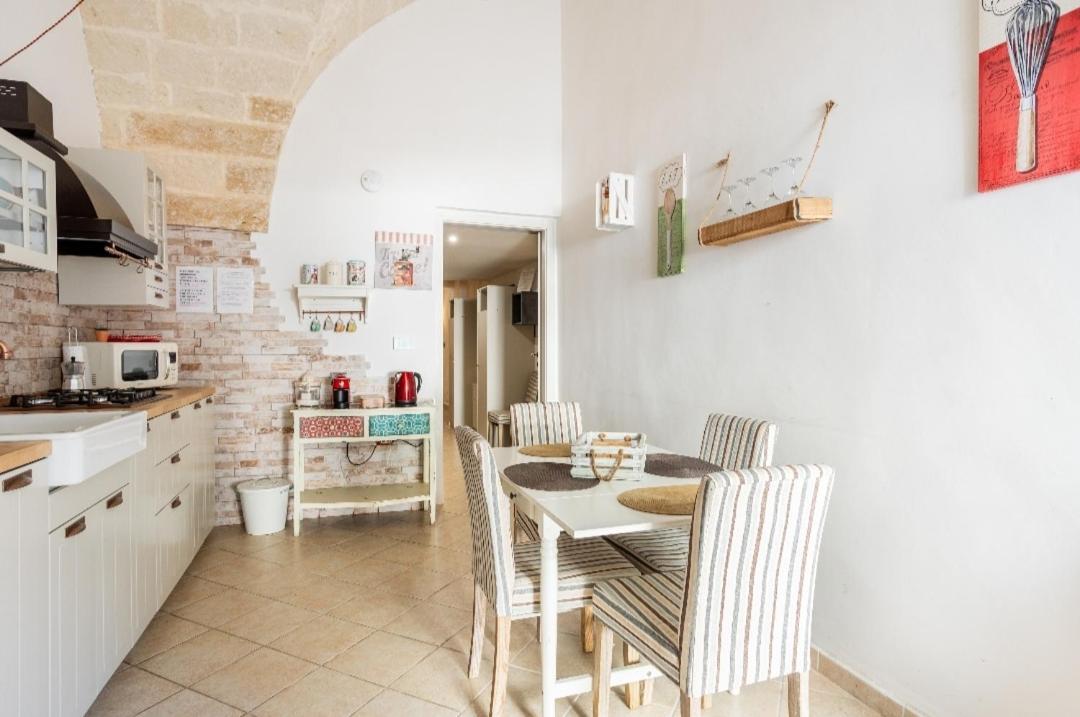 Casa Melania Daire Brindisi Oda fotoğraf